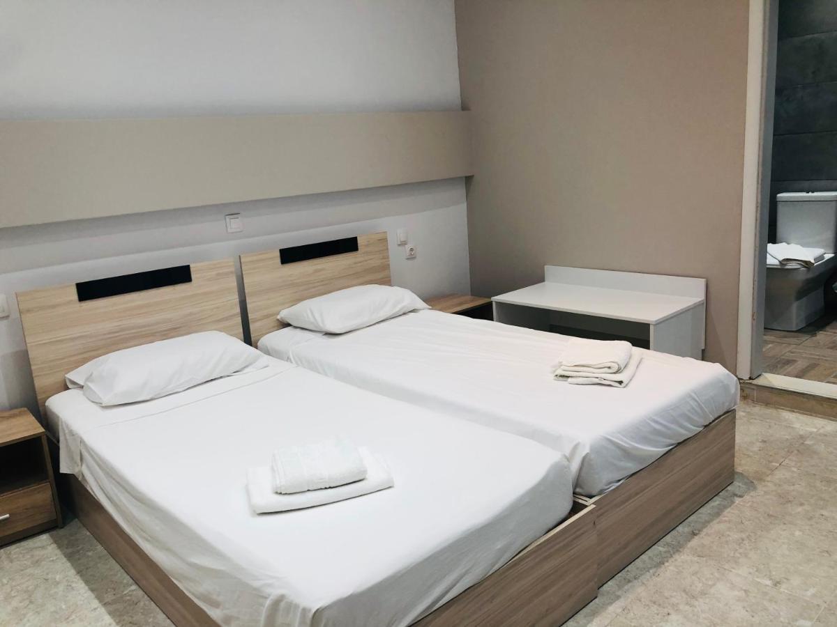 פליראקי Sotiris Rooms מראה חיצוני תמונה